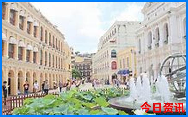 暑假出去旅游去哪里好